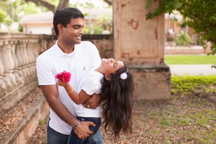 Family Photos Coral Gables Prado Entrance