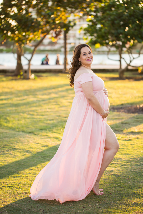 South-Pointe-Park-Maternity-Session-002