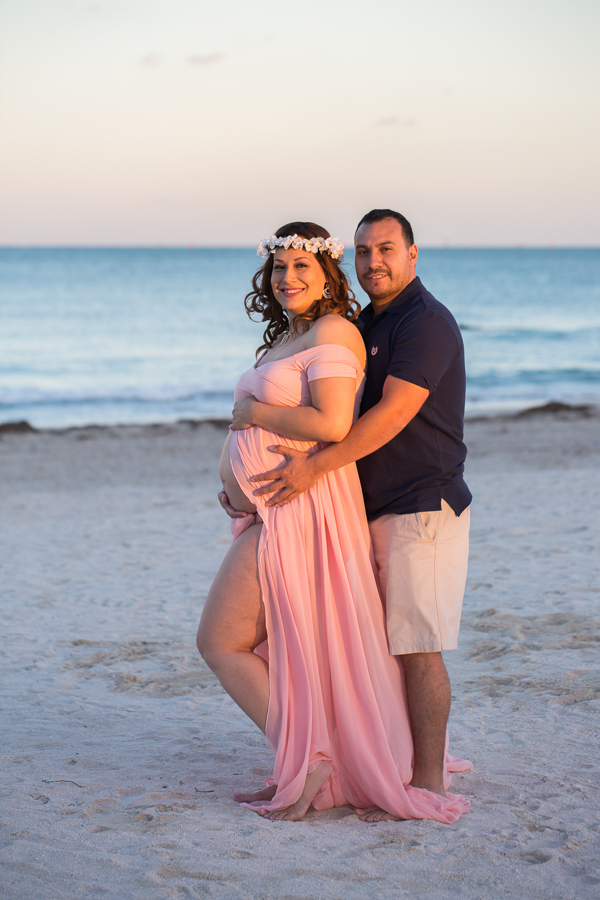 South-Pointe-Park-Maternity-Session-005