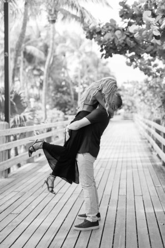 Fountainbleau Couple Photo Photography Session Miami Beach