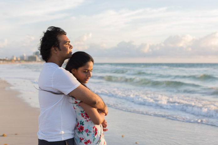 South Pointe Park Couple Sunrise Photo Shoot