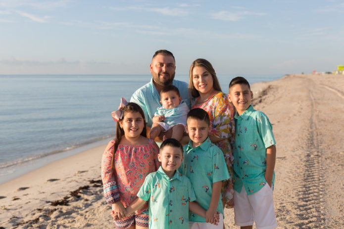 Holiday Inn Miami Beach Family Photo Session