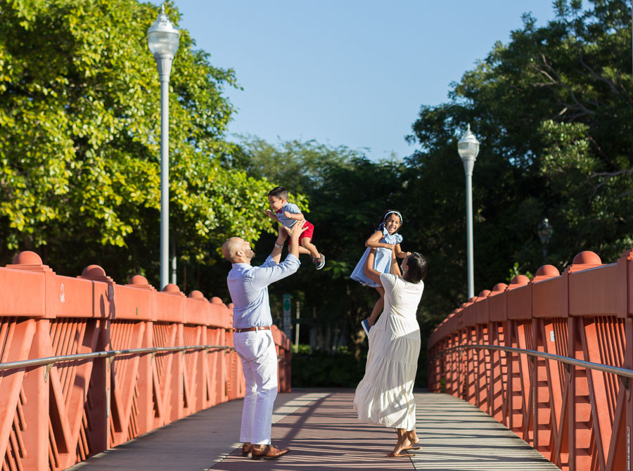 Ingraham Park Coral Gables Family Photography