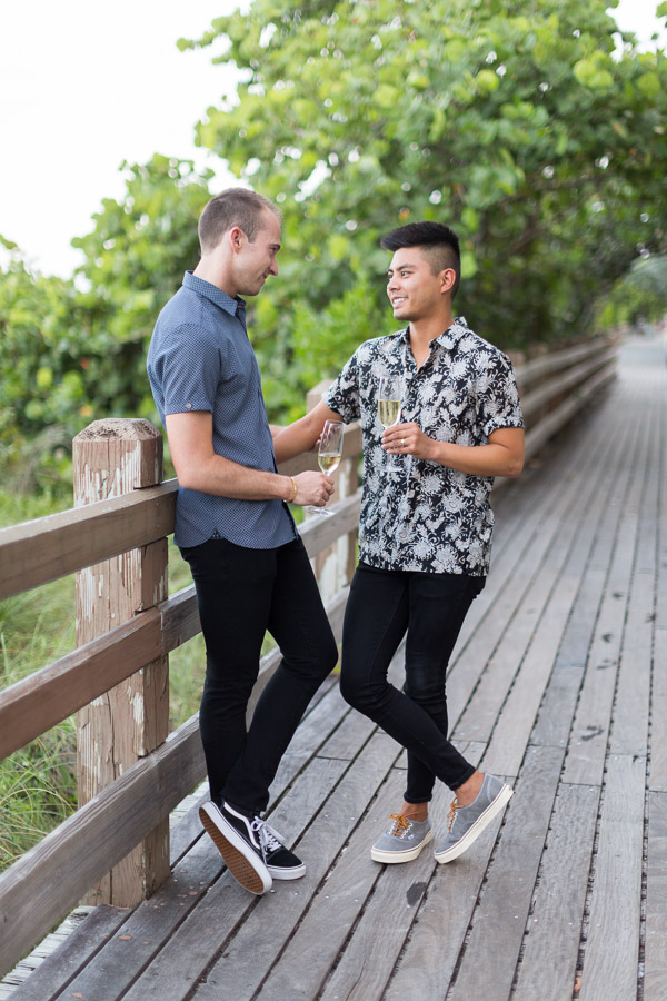 What to Wear to a Couples Photo Session