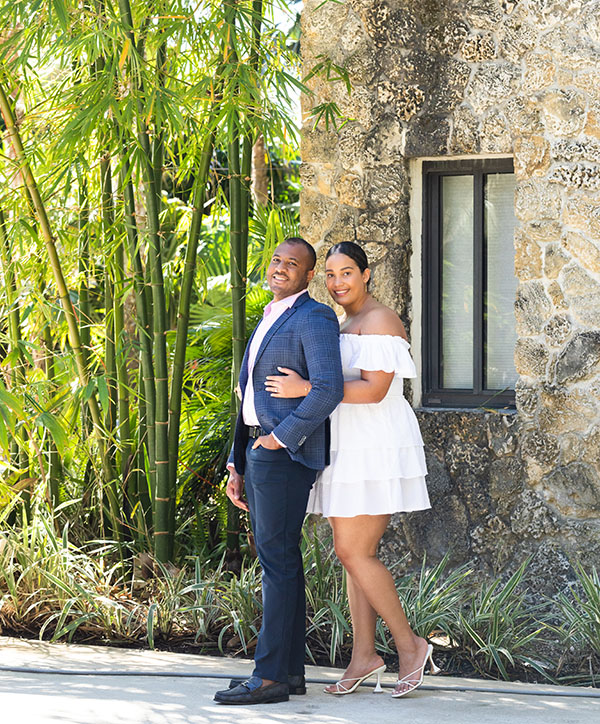 8 Tips To Dress For Your Couple Shoot – Shopzters