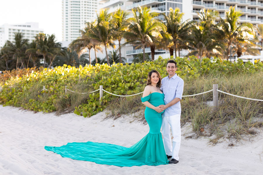 Eden Roc Miami Beach Maternity Photographer