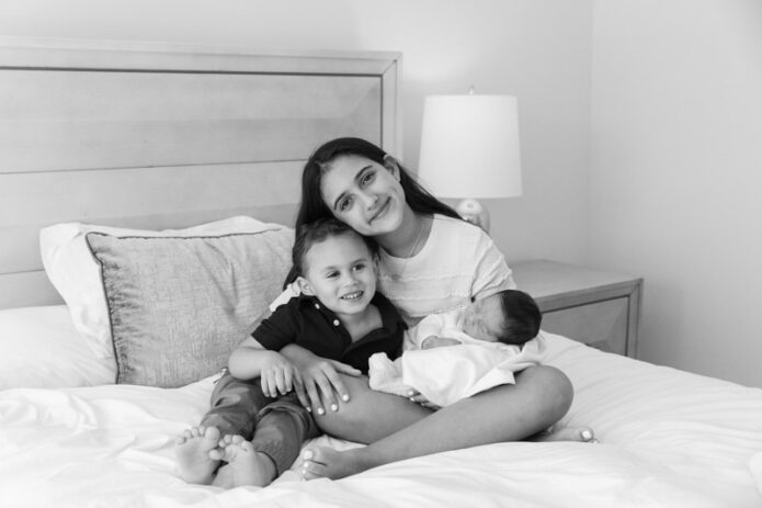 Newborn session at home in coral gables