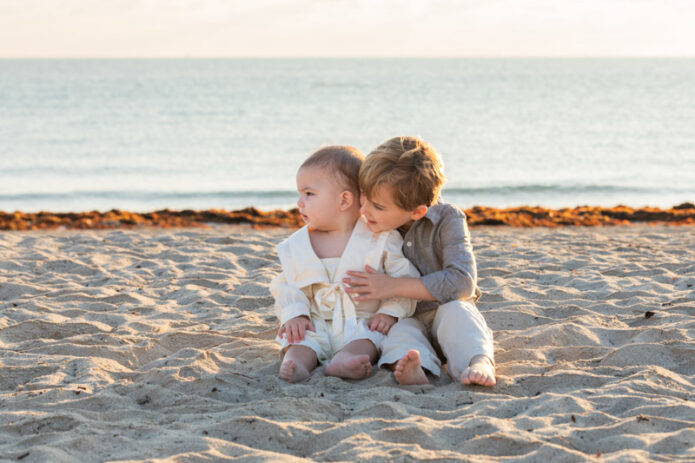 miami beach family of four photo session