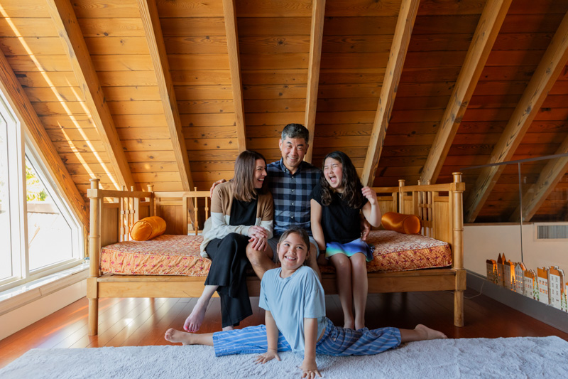 at home family photo session north miami
